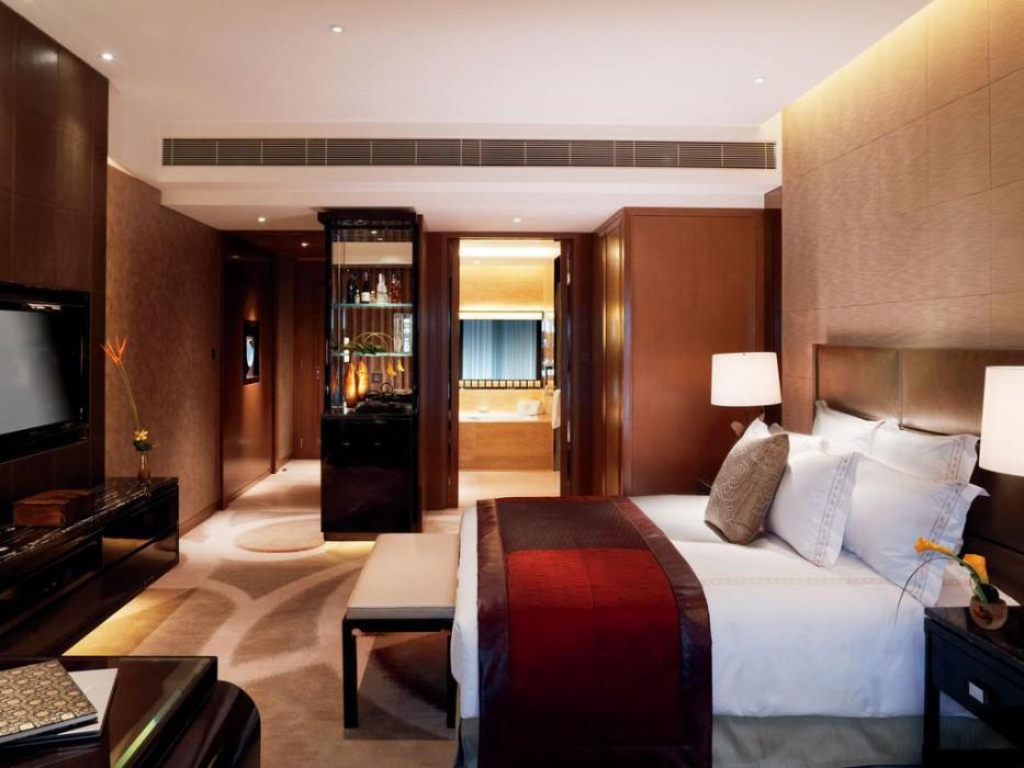 The Ritz-Carlton Hong Kong Hotel Exterior photo